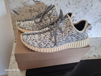 Adidas Yeezy Boost 350 Turtle Dove Size 8.5  SUPER CLEAN Made In USA