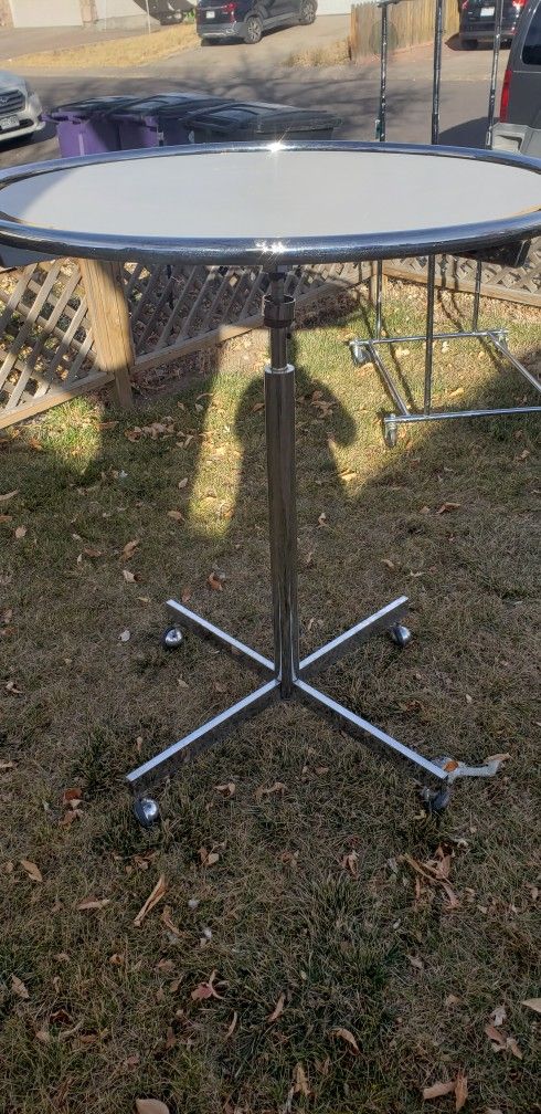 Round Heavy Clothes  Rack