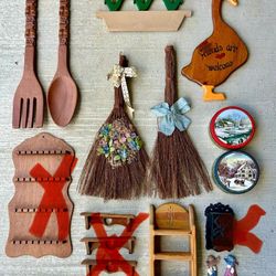Vintage Miscellaneous household decorations