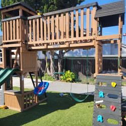 Tree top observatory play set 