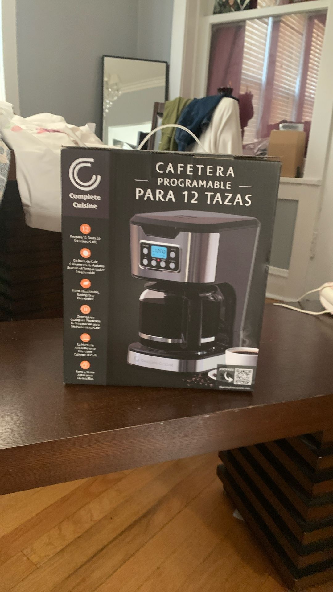 12 CUP COFFEE MAKER (PROGRAMMABLE)