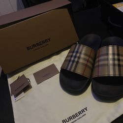 Burberry Slides 
