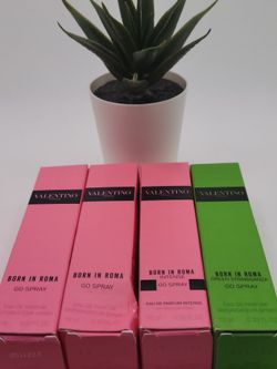 Valentino Go Sprays

1 for $20 or all 4 for $60

2 Born in Roma 
1 Intense 
1 Green Stravaganza 

.33 fl ⭐️