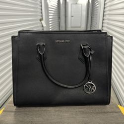 Black Michael Kors Bag