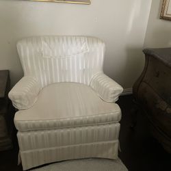   Arm  chair 