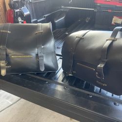 Harley Davidson Saddlebags/ Leather