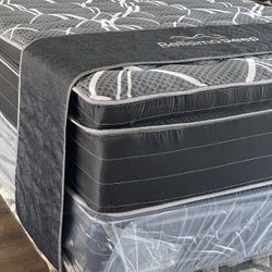 Brand New King Size 14 Inch PillowTop Hybrid Mattress/Fast Delivery 