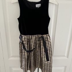 Girls dress - size 6x/7