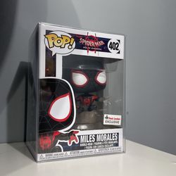 Spider-man Funko pop 402 Miles Morales ( FOOTLOCKER EXCLUSIVE) for