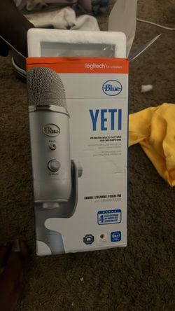 Blue Yeti USB Microphone by Logitech