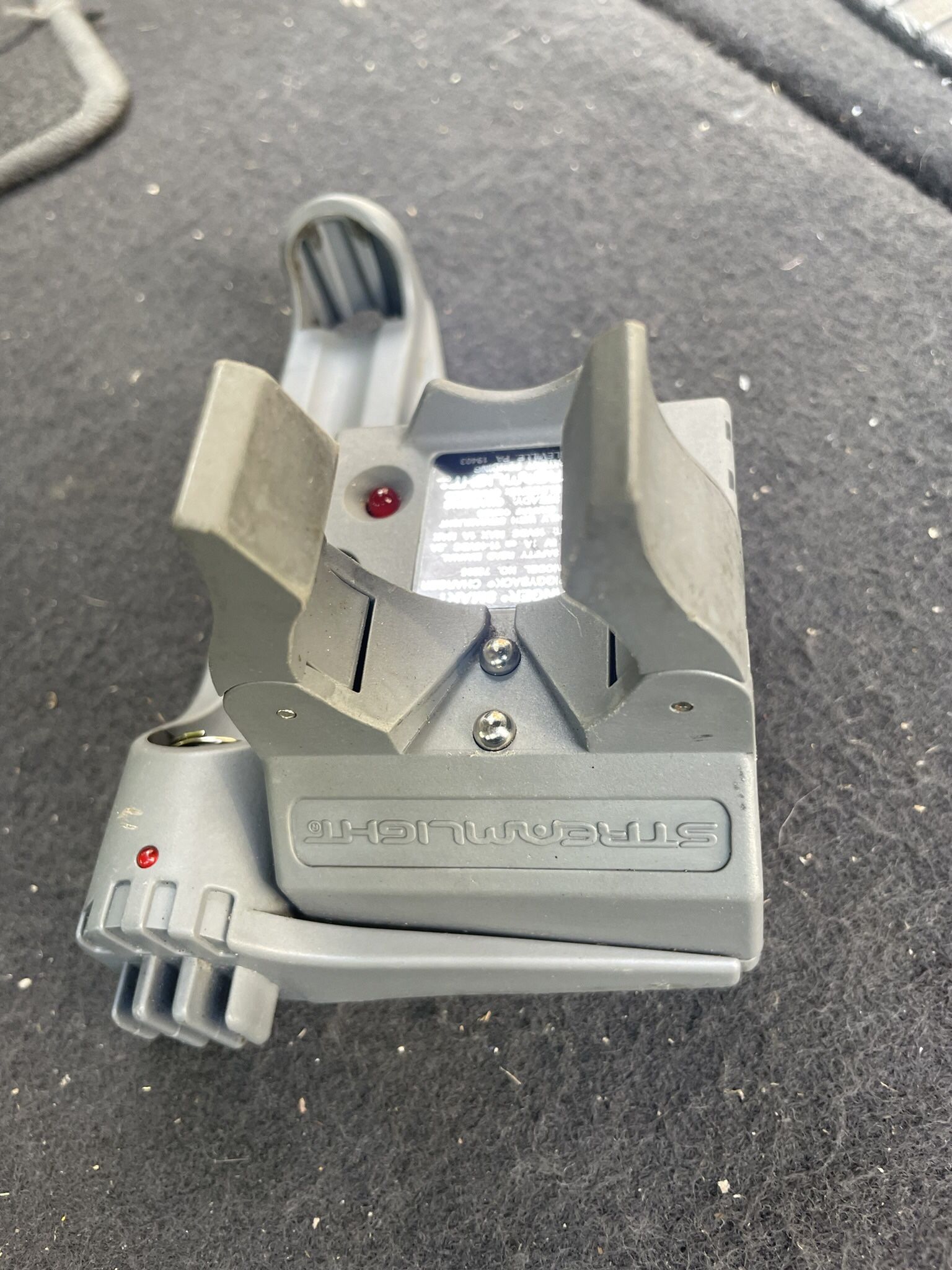 Stream light Stinger Flashlight