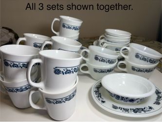 Vintage “Old Town Blue” Corning/Pyrex