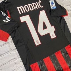 Modric Jersey AC Milan Home 2025 Size M 