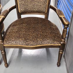 Set Of 2 Accent Chairs 