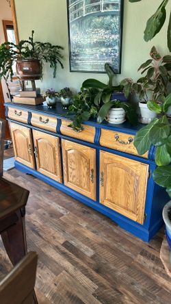 Hutch/buffet