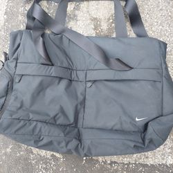 Womens Nike Duffle Bag