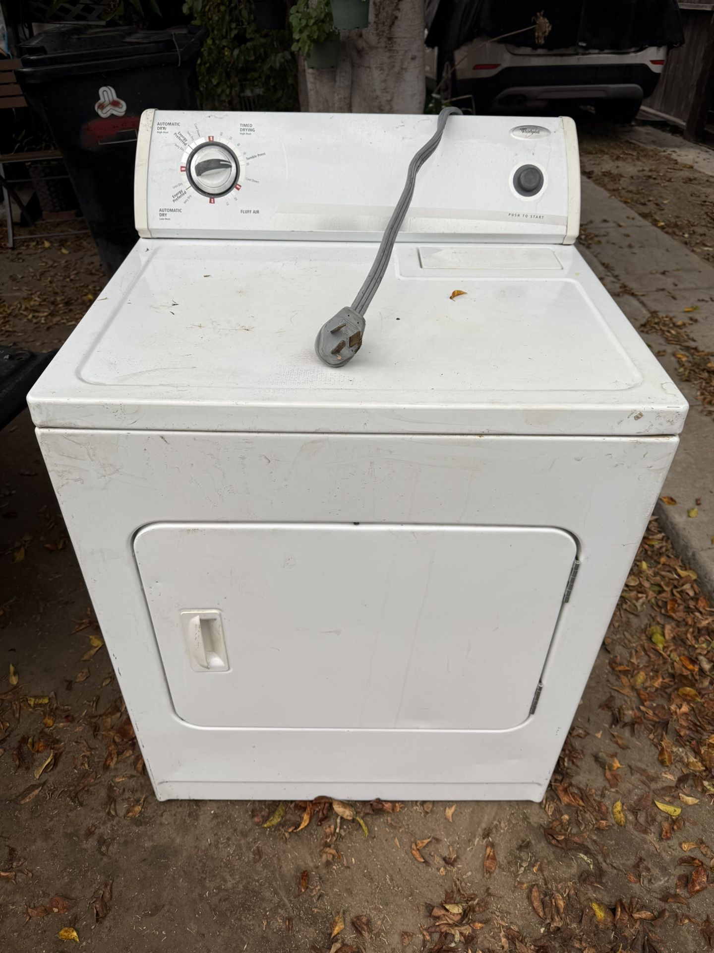 Whirlpool. Dryer.