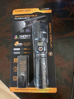 Rechargeable flashlight