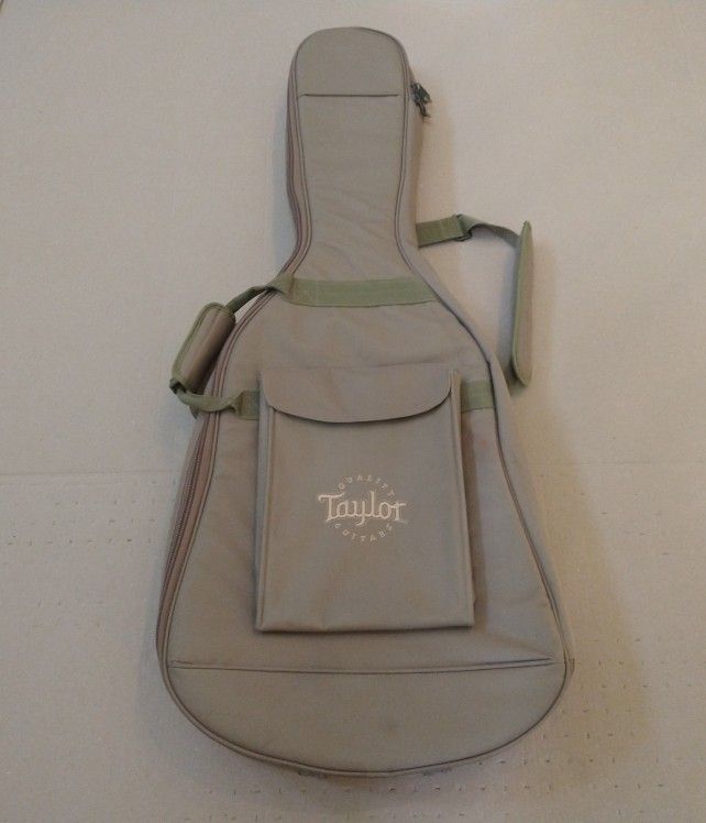 Taylor Padded Soft Guitar Case