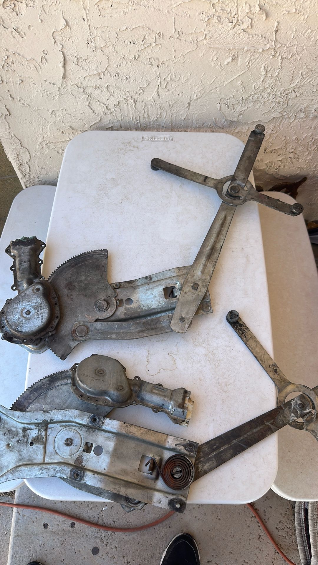 Electric Motor For 1983 GMC Window