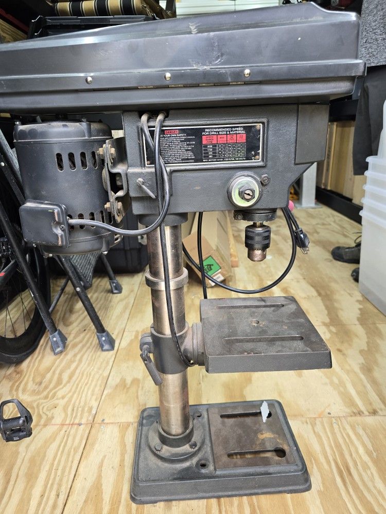 Craftsman 10in 4 Speed Drill Press
