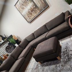 Sectional Sofa Couch In Good Condition FREE DELIVERY 🚚 