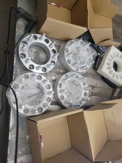 2011-----2023 Chevrolet Silverado , Sierra 2500, 2500 HD8x180 to 8x170 conversion 2" Wheel Spacers