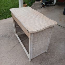 Pier one wicker table sale