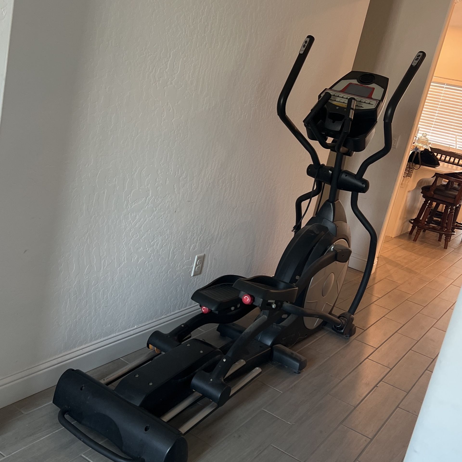 Sole E55 Precor Elliptical Machine