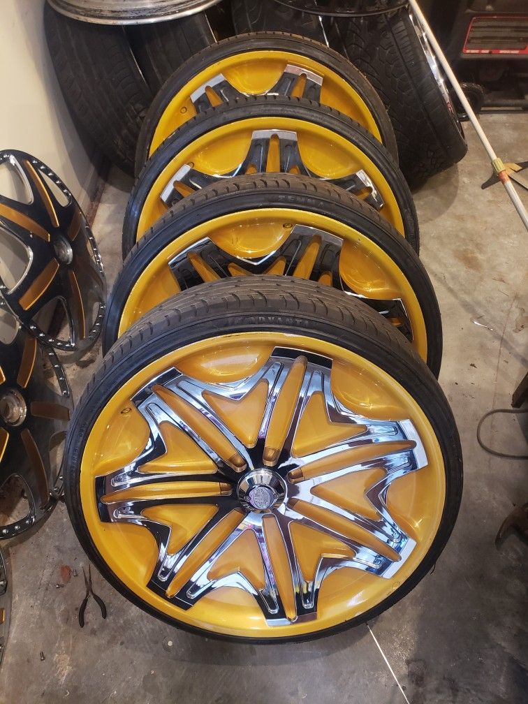 26 Inch Davin Rims. Blak Pearl Spinners/floaters...dub/davin
