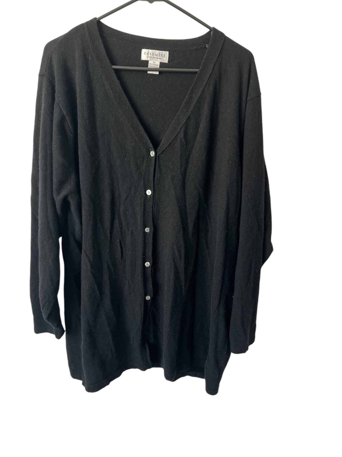 Cashmere Shop For Women 3x Cardigan Sweater Black Comes from a pet and smoke free home. Measurements are in the pictures.Elevate your wardrobe with