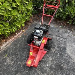 Toro Stomp Grinder 