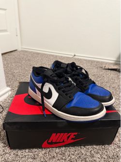 Jordan 1 low royal toe