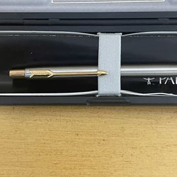 Vintage Parker Classic Pen