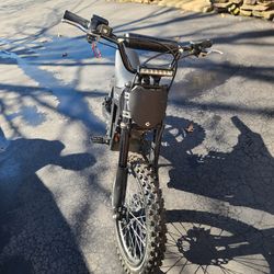 Tuttio EBike with upgraded larger wheels