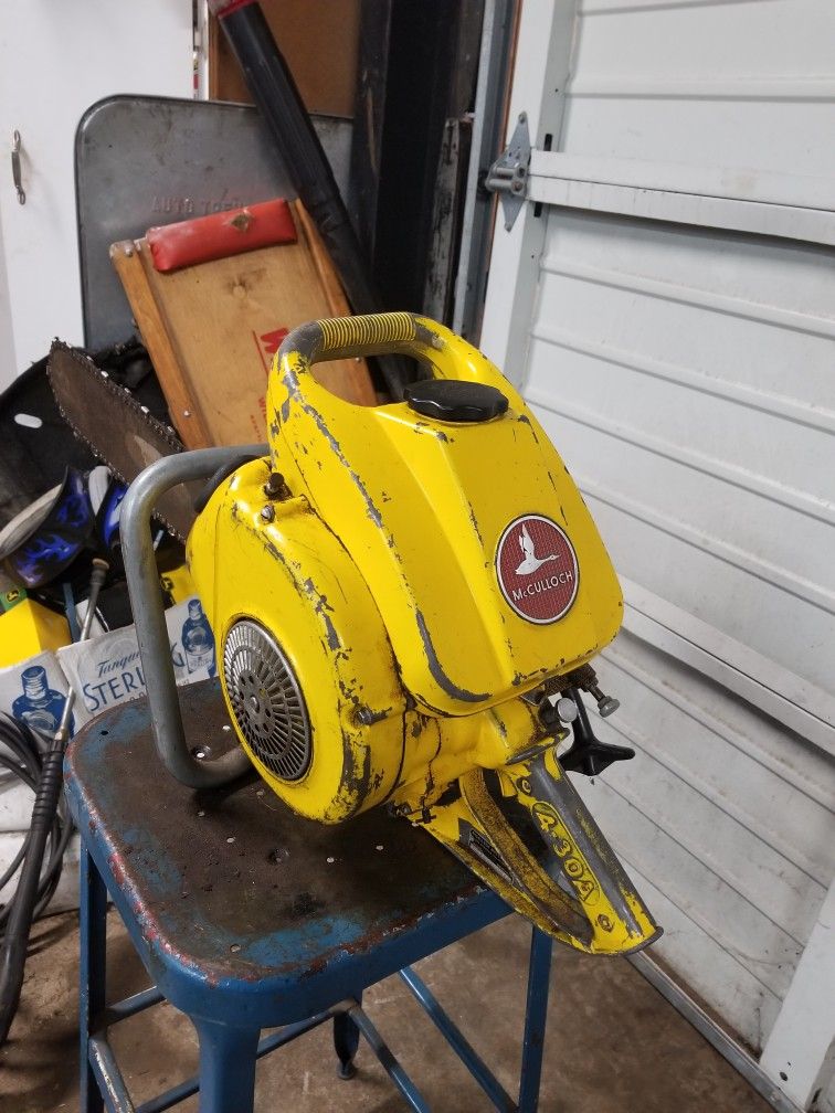 Vintage McCulloch Chainsaw 430-A