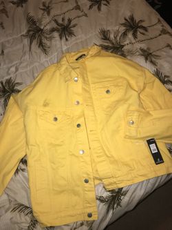Yellow denim jacket brand new xl