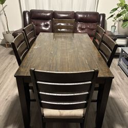 FREE Dining Table And Chairs 