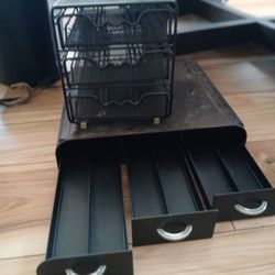 keruig And Two Pod Holders 