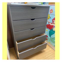 Dresser/Five drawers dresser
