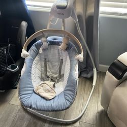 Baby swing (min weight: 8lbs)