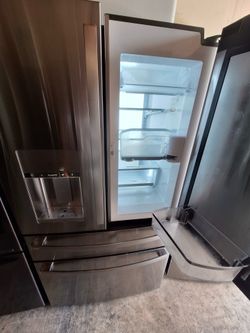 Ge four door refrigerator