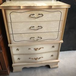 🎁VINTAGE CHEST /5 DRAWER -FRENCH PROVINCIAL 🎁