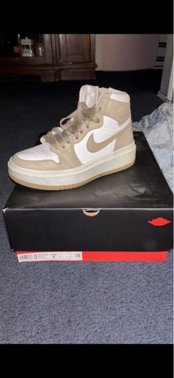 Air Jordan 1 Elevate High Sneakers women’s size 8.5