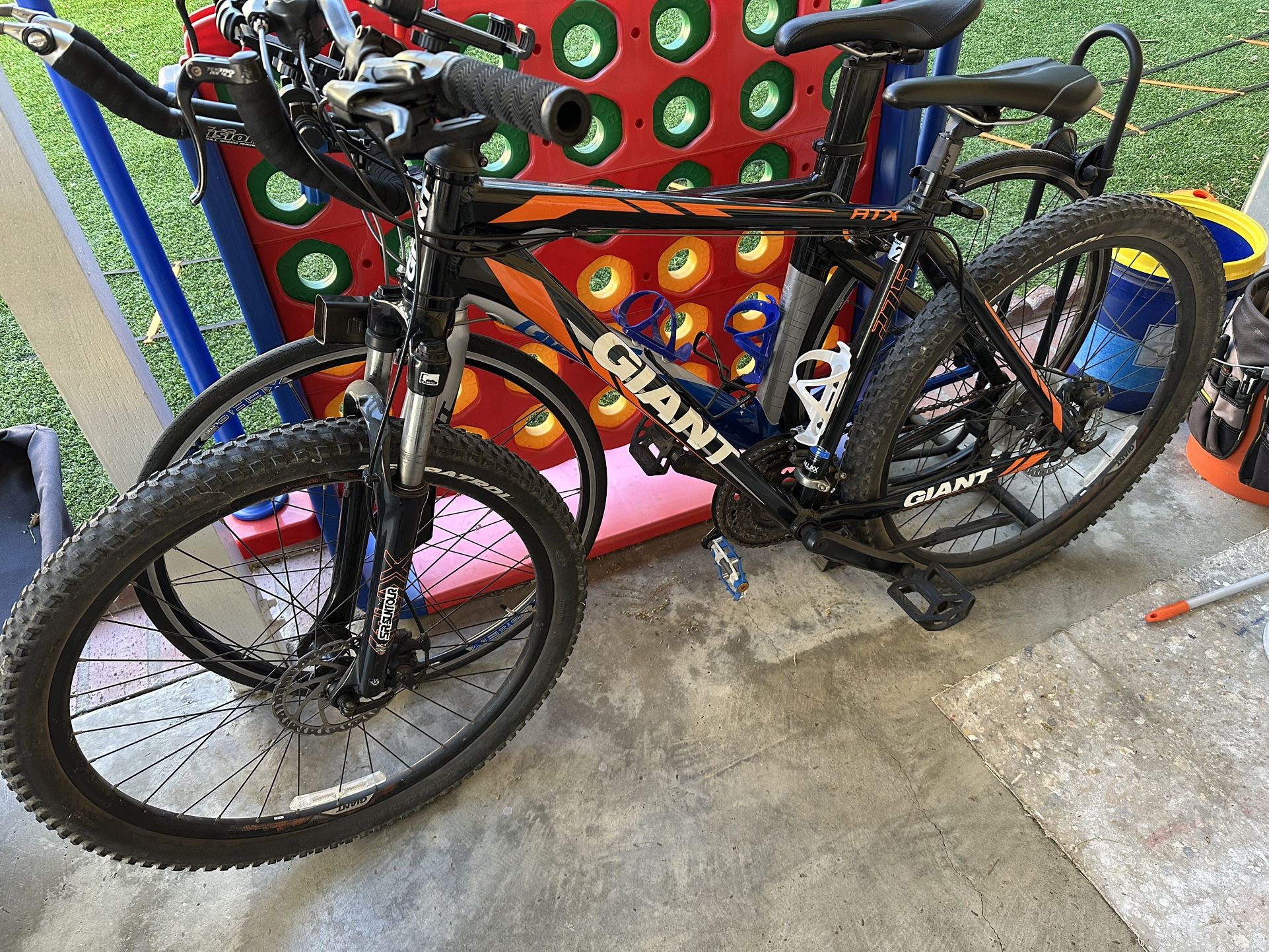 Giant ATX 27.5 Mountain Bike