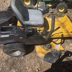 Lawn Mower Zero Turn $300