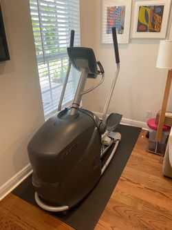 Octane Q35x Elliptical - Works Perfect - Must Pick Up