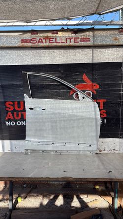 2019 RDX Door Front Passenger OEM 2025