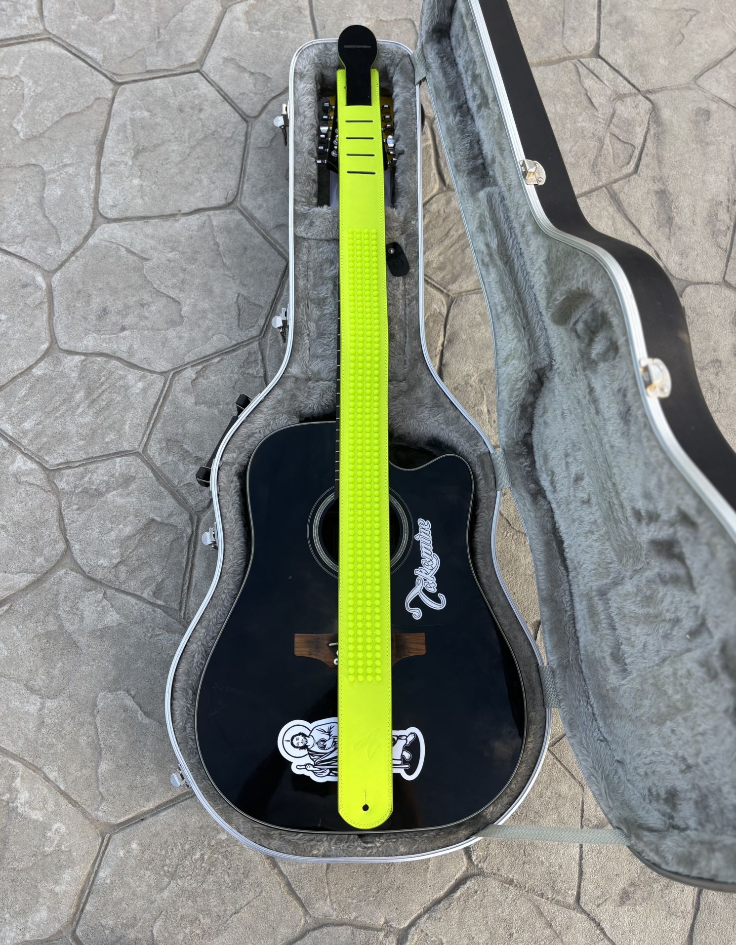 Takamine