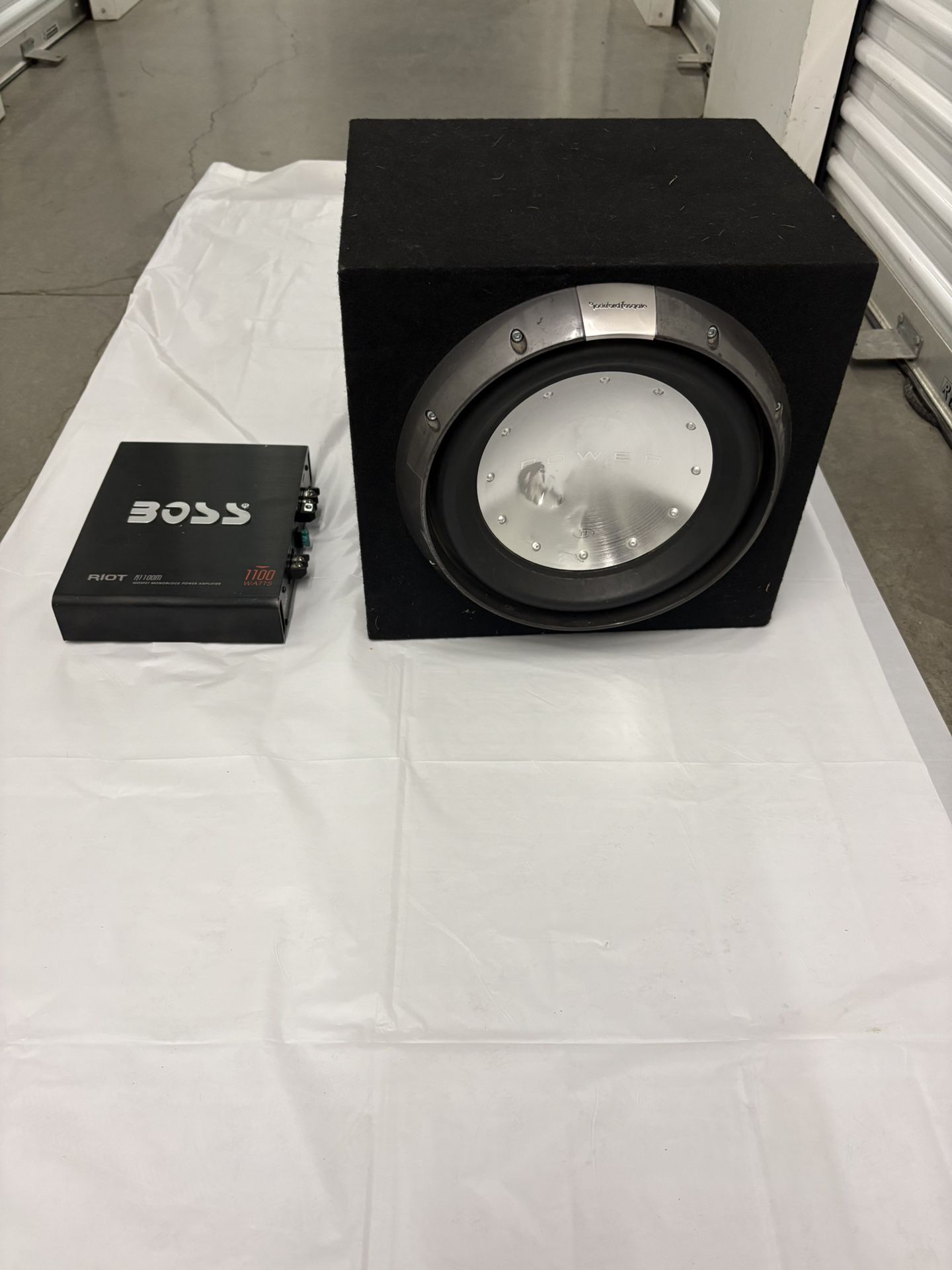 Car amp/subwoofer